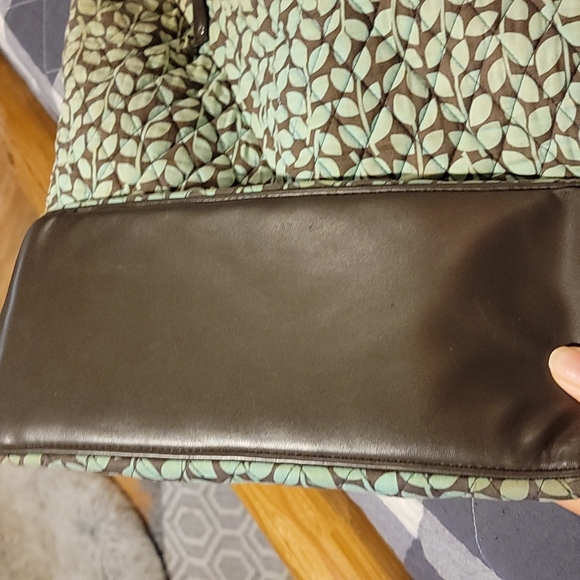 Rare find! Vera bradley inside out tote - Picture 4 of 4